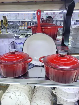 Cast Iron Enamelled Cookware Set – Red