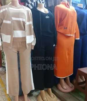 Stretchy Two Piece Ladies Clothes