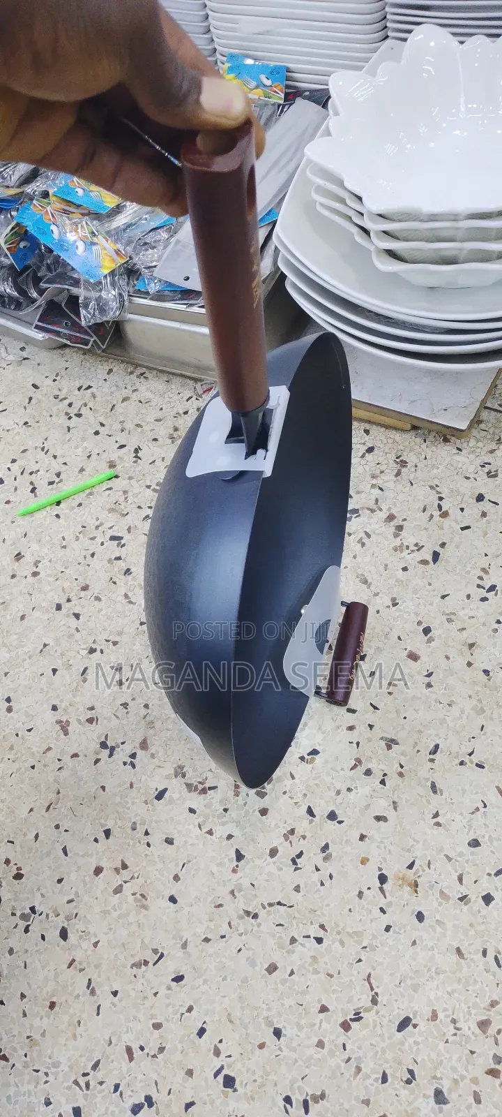 Deep Flying Pan