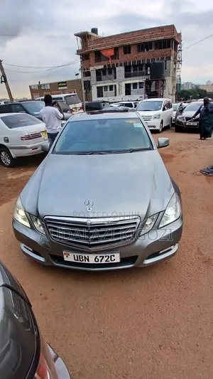 Mercedes-Benz E300 2013 Silver