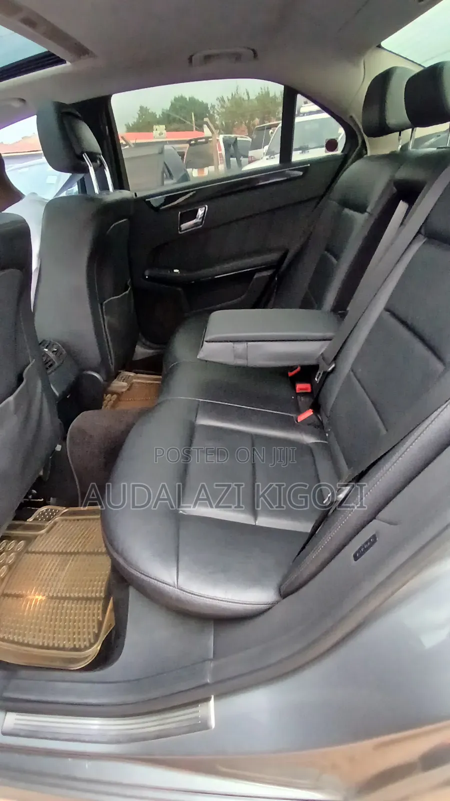 Mercedes-Benz E300 2013 Silver
