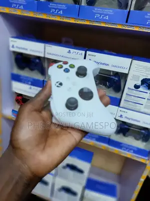 ​Choose Your Color! Used Original Uk Xbox Series Controller - Durable