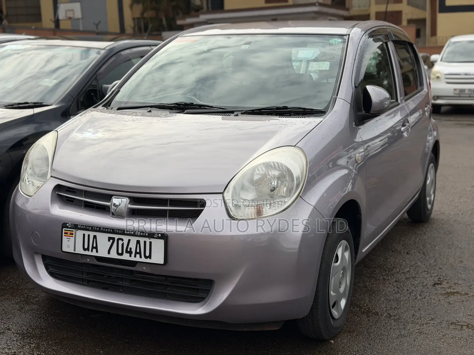 Toyota Passo 2013 Silver