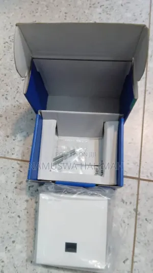 Ruijie Reyee Rg-Rap1201 Ac1300 Dual Band Wall-Plate Access Point.