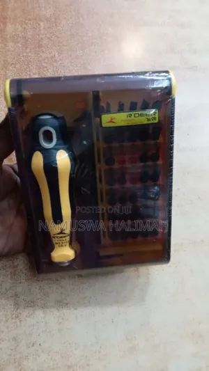 An R'deer Screwdriver Set.