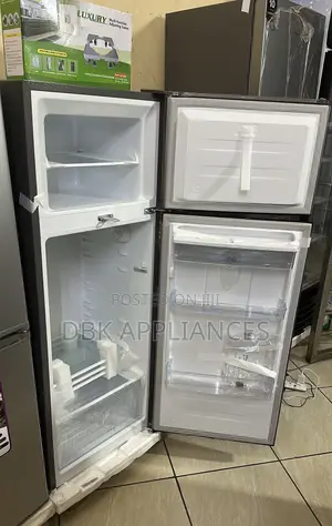 Hisense 270liters Double Door Frige With Dispenser 3yrs Warranty