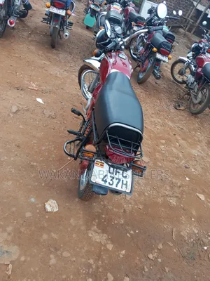 Bajaj Boxer 2022 Red