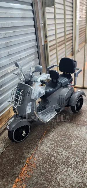 Double Seater Motorcycles