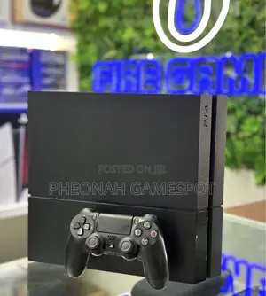 Complete Ps4 Standard Deal: 15 Games, 2 Pads, and All Accessories.