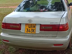 Toyota Premio 2001 Silver
