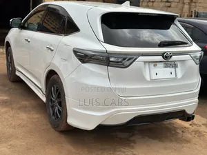 Toyota Harrier 2.0 2016 White