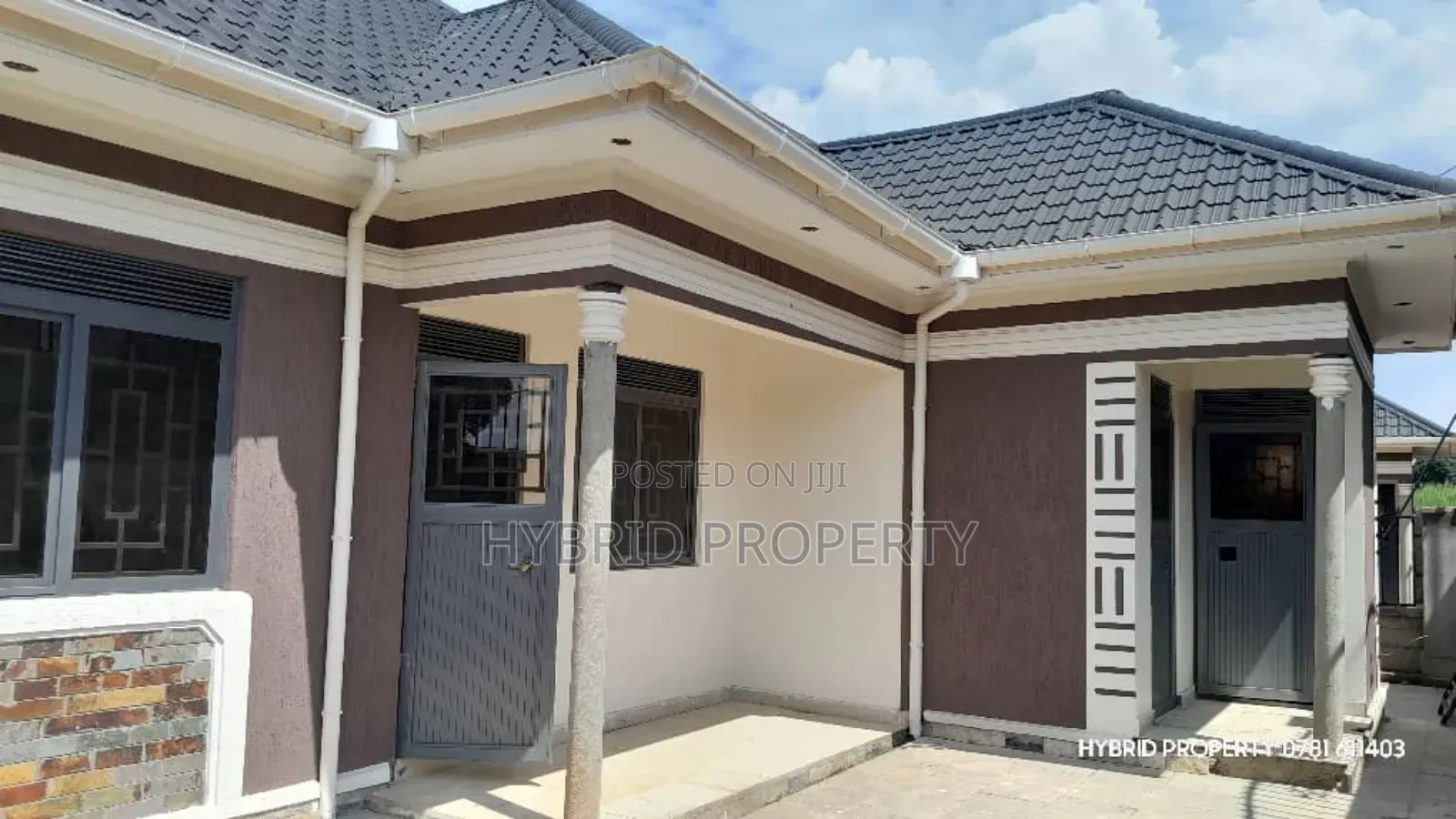 3bdrm House in Nansana Along Hoima for sale