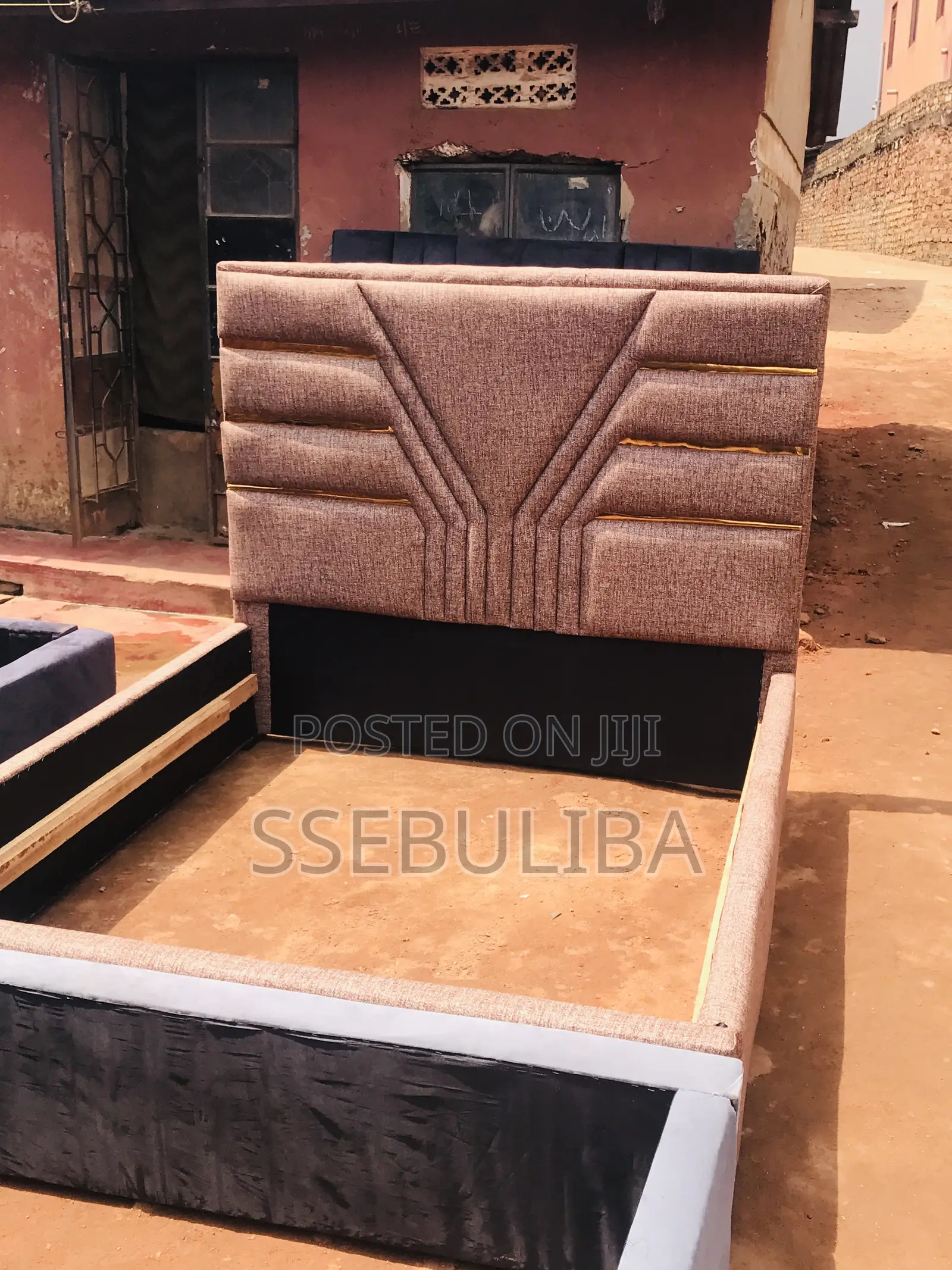 Ssede Furniture Workshop for Only Perfect Furniture