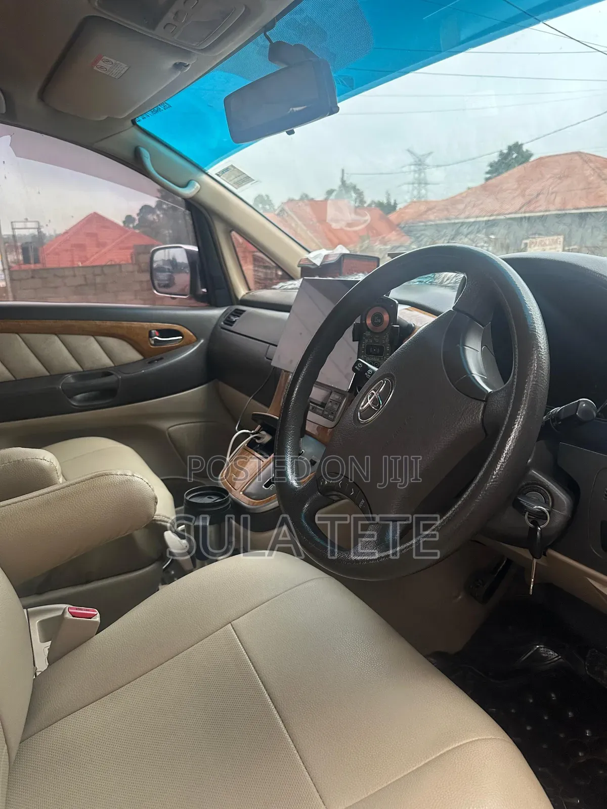 Toyota Alphard 2.4 Petrol AWD 2005 Gold
