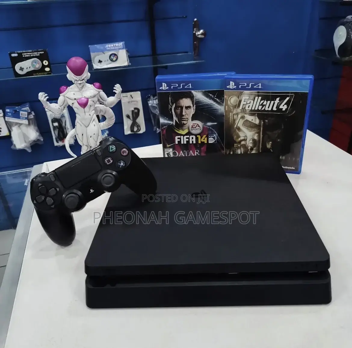 Playstation 4 Slim , Like New, With 23 Top Games Inside and 2 Pads