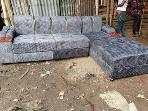 Grey Sofa Set With Acapacity of Six People
