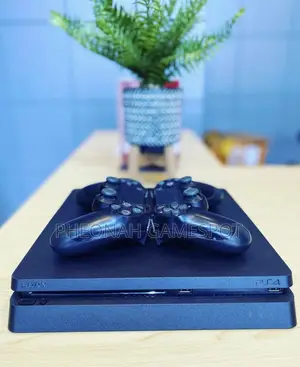 Exclusive Ps4 Slim Deal — 2 Pads and 16 Exciting Games!