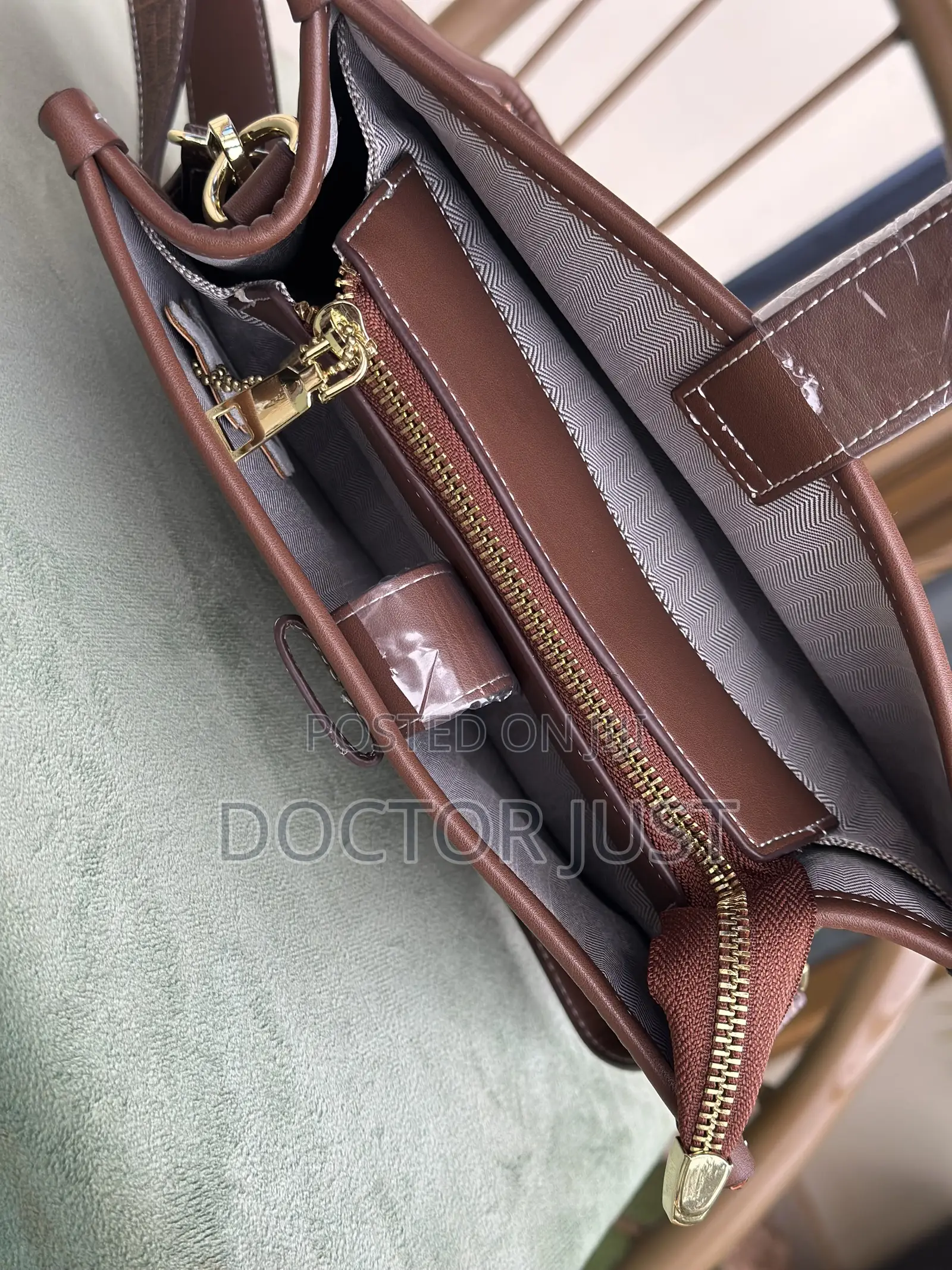 Brown Unisex Messenger Bag