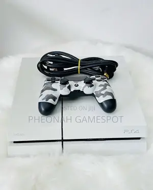 Ps4 Super Deal — 2 Controllers, 12 Games, Full Setup!