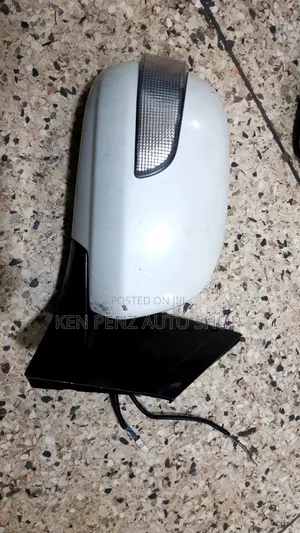 Harrier Kawundo Sidemirrors ( With Indicator)