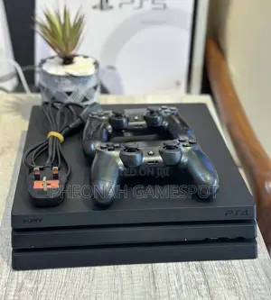 Ps4 Pro Full Pack — 2 Controllers, 24 Top-Rated Games!