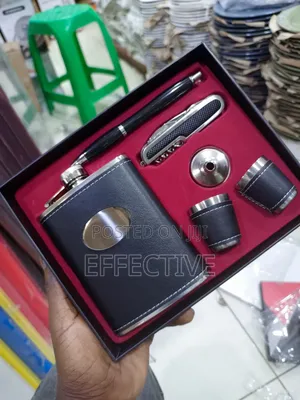 Hipflask Set / Liquor Set Gift