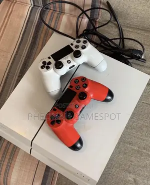 Ps4 Power Pack — 2 Controllers, 11 Games, Great Deal!