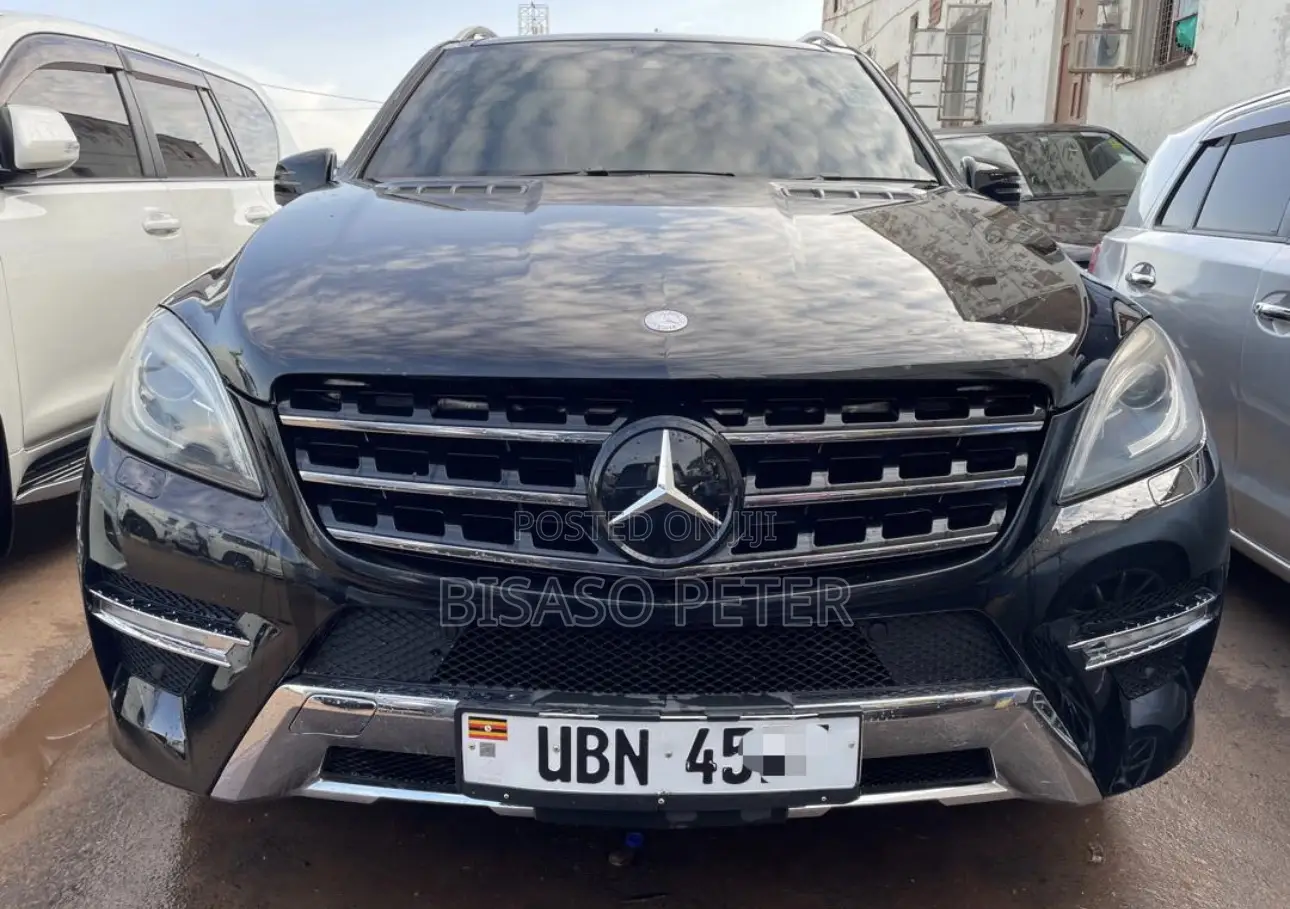 Mercedes-Benz M Class ML350 4MATIC 4dr SUV AWD (3.5L 6cyl 7A) 2014