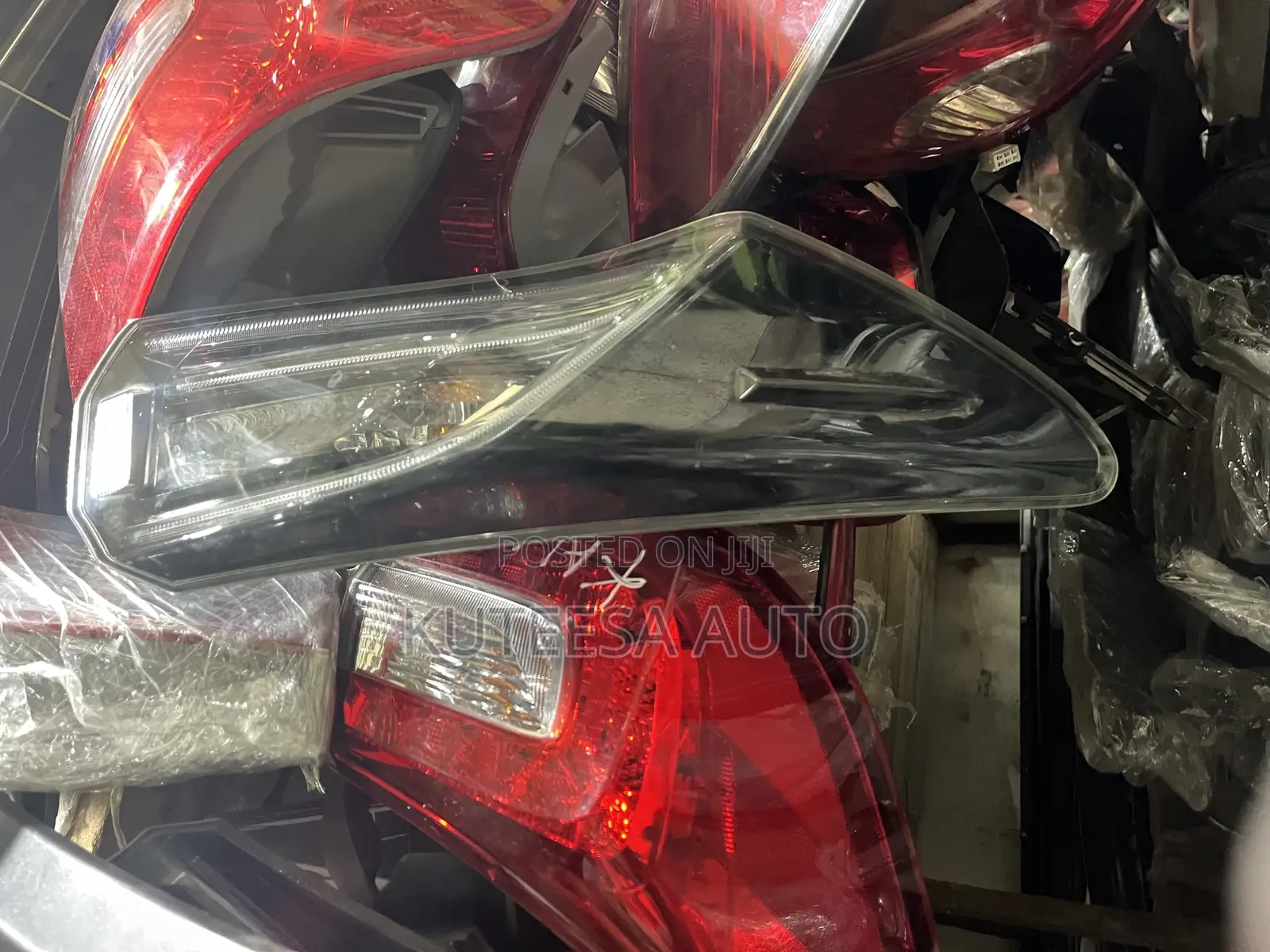Harrier Kawundo 2015 Backlight
