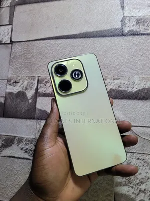 Infinix Hot 40i 256 GB Gold