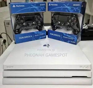 Ps4 Pro Original — 2 Controllers + 20 Amazing Games Inside!