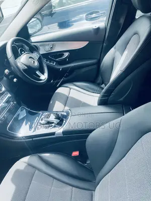 Mercedes-Benz C180 2016 Silver