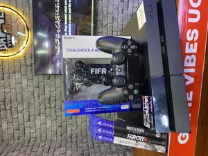 Brand New Controllers and Used Console ( Ps4)
