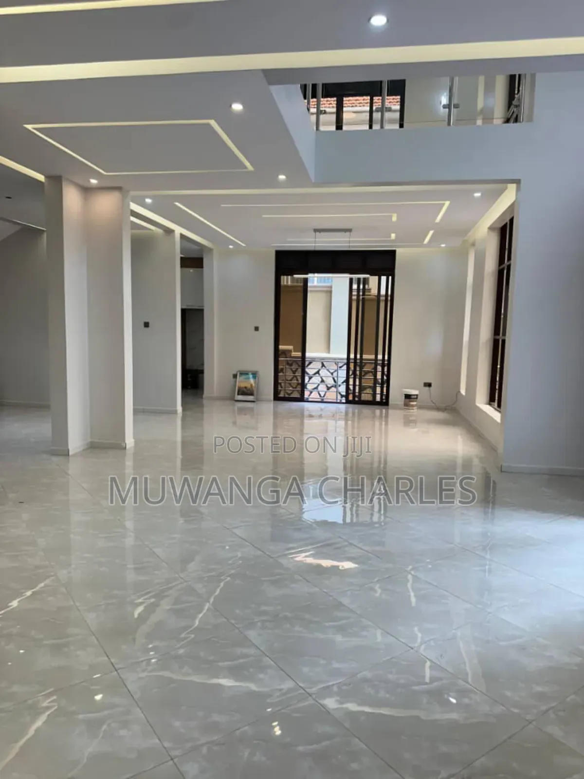 5bdrm Duplex in Fs Properties Ltd, Kira for sale
