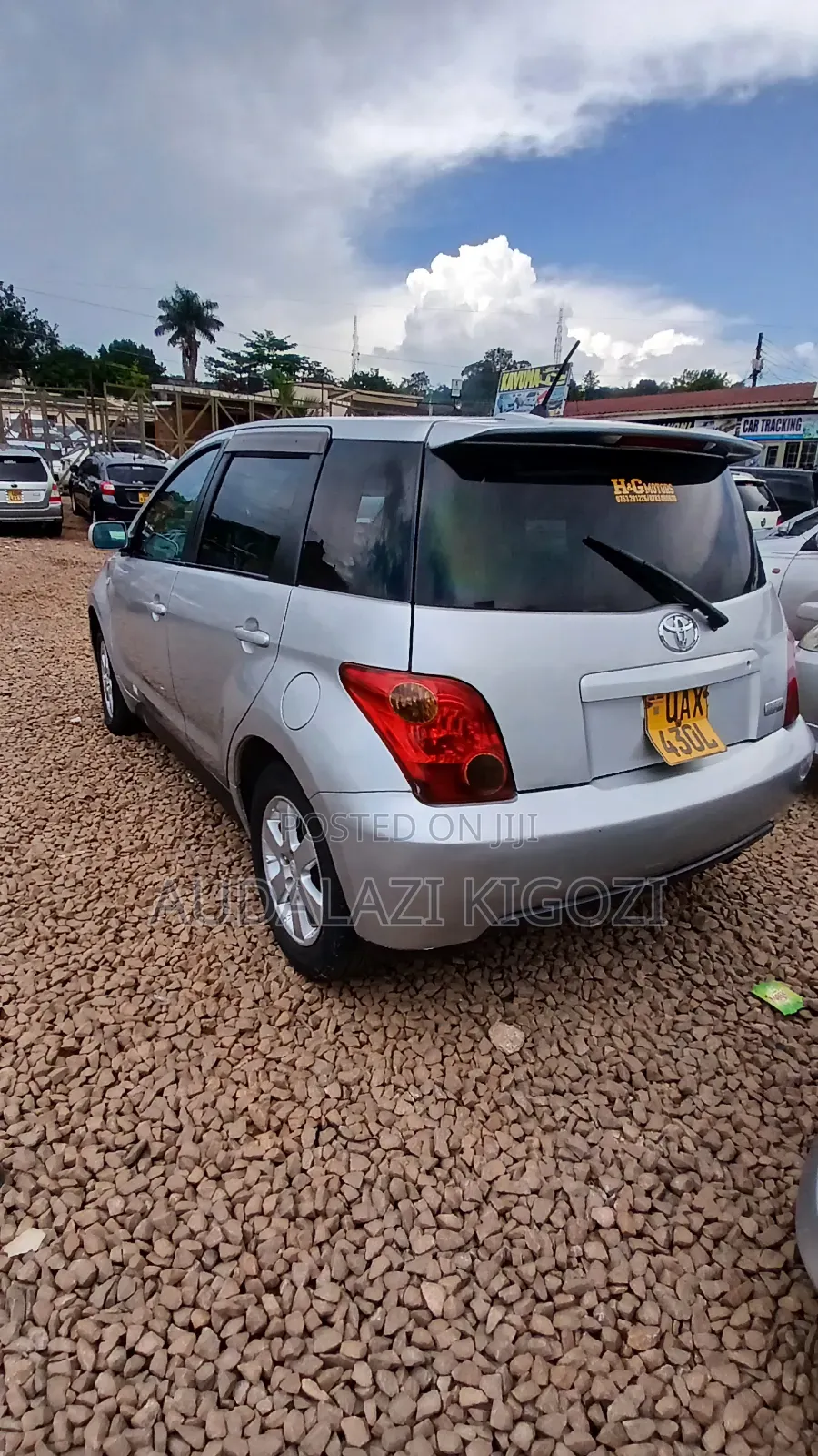 Toyota IST 2004 Silver