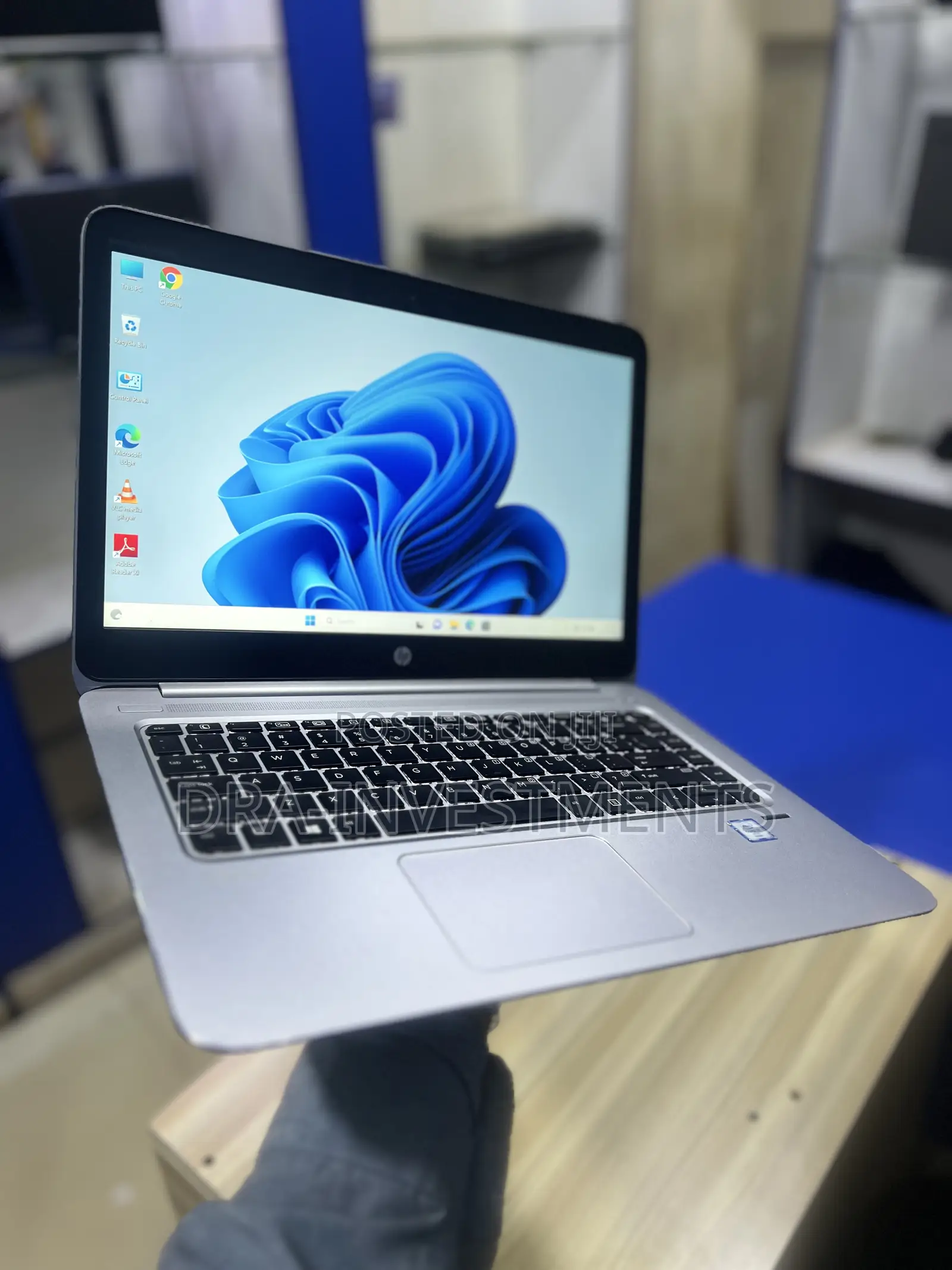 New Laptop HP EliteBook 1040 G3 8GB Intel Core I7 SSD 256GB