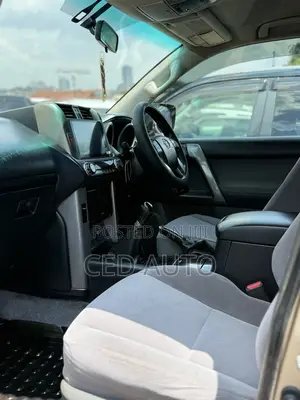 Toyota Land Cruiser Prado 2015 Gold