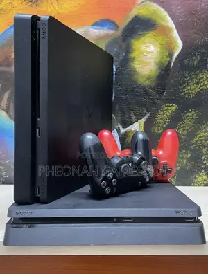 Ps4 Slim Bundle — 2 Controllers + 15 Great Games Preloaded!