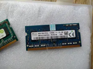 Two Laptop Ram Chips 8gb Total Ddr3l