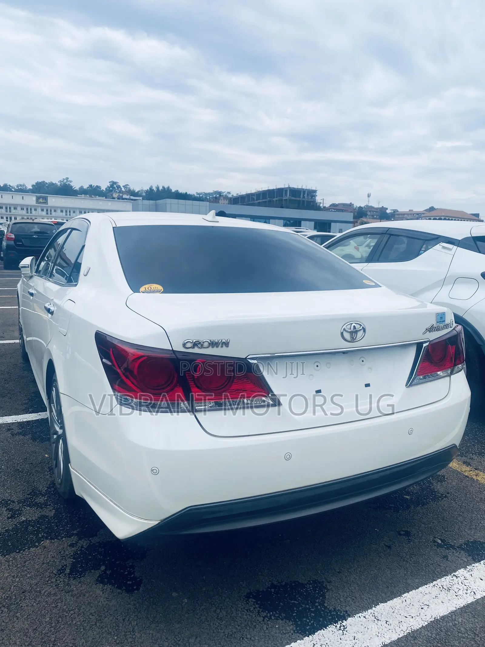 Toyota Crown 2017 White