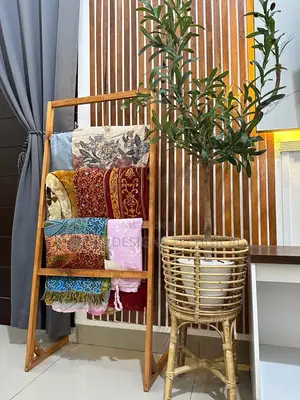 Ladder Hanger for Scarves / Towels