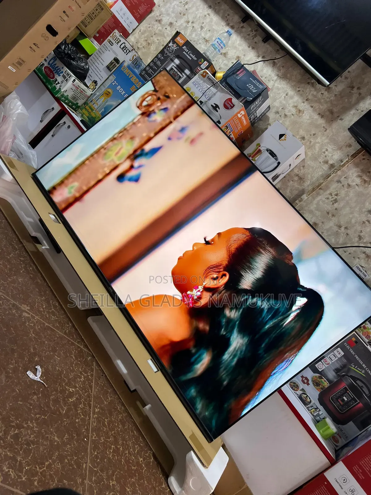 65 Inches Chiq Television