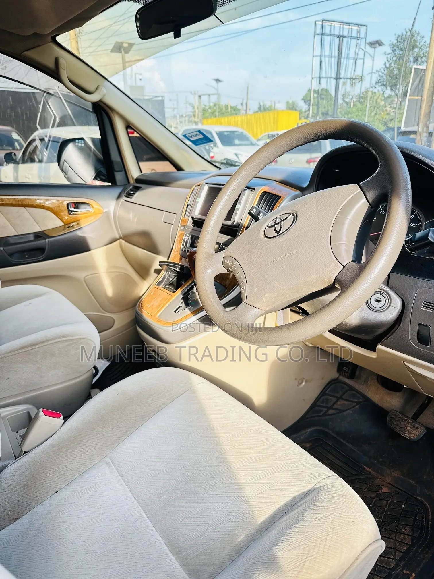 Toyota Alphard 2.4 Petrol AWD 2007 Silver