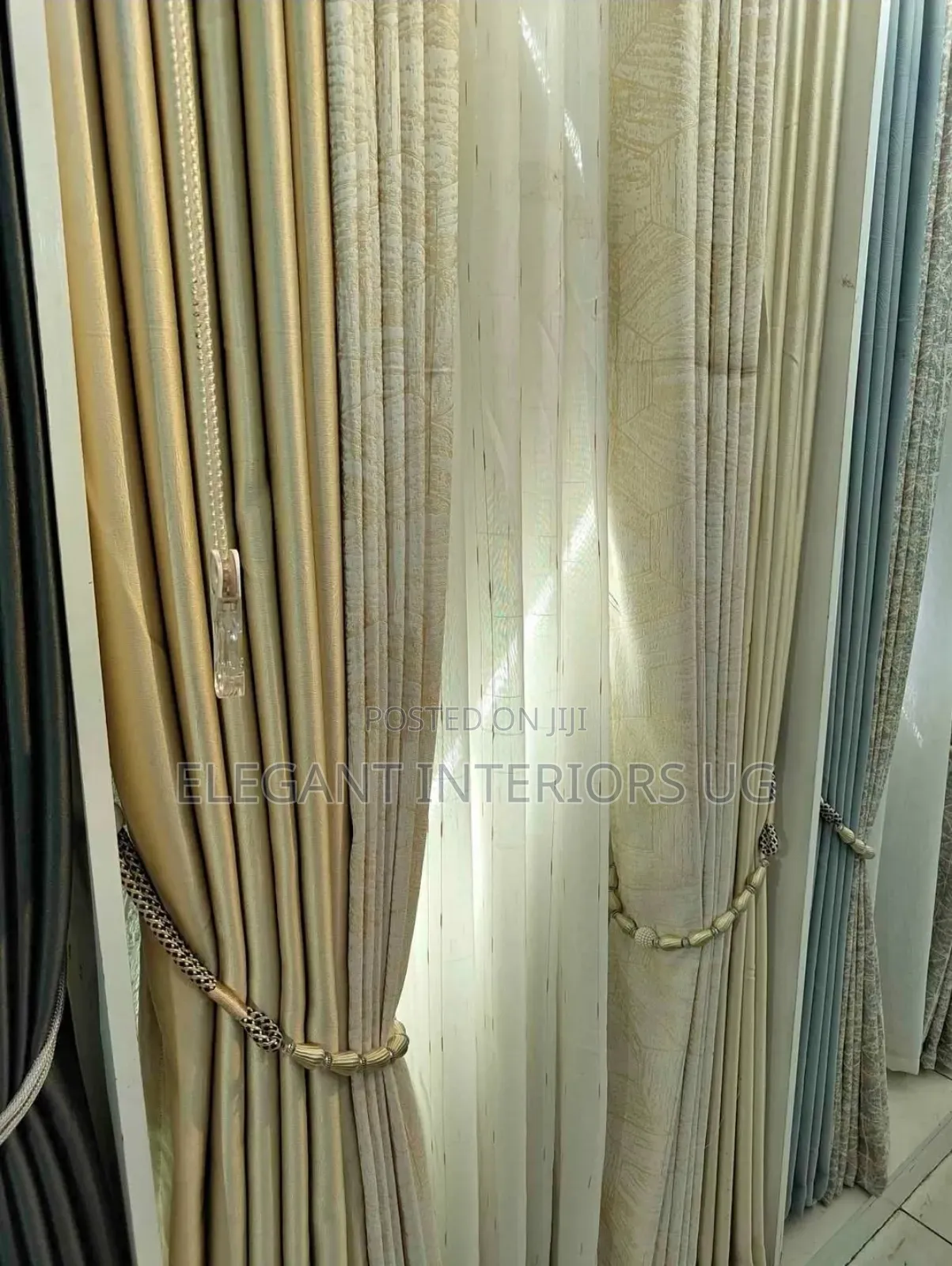 Elegant Curtain Fabrics Used in Hotels and Homes