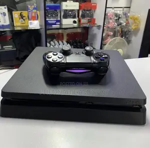 Playstation 4 Slim — 2 Pads, 19 Preloaded Games, Great Fun!