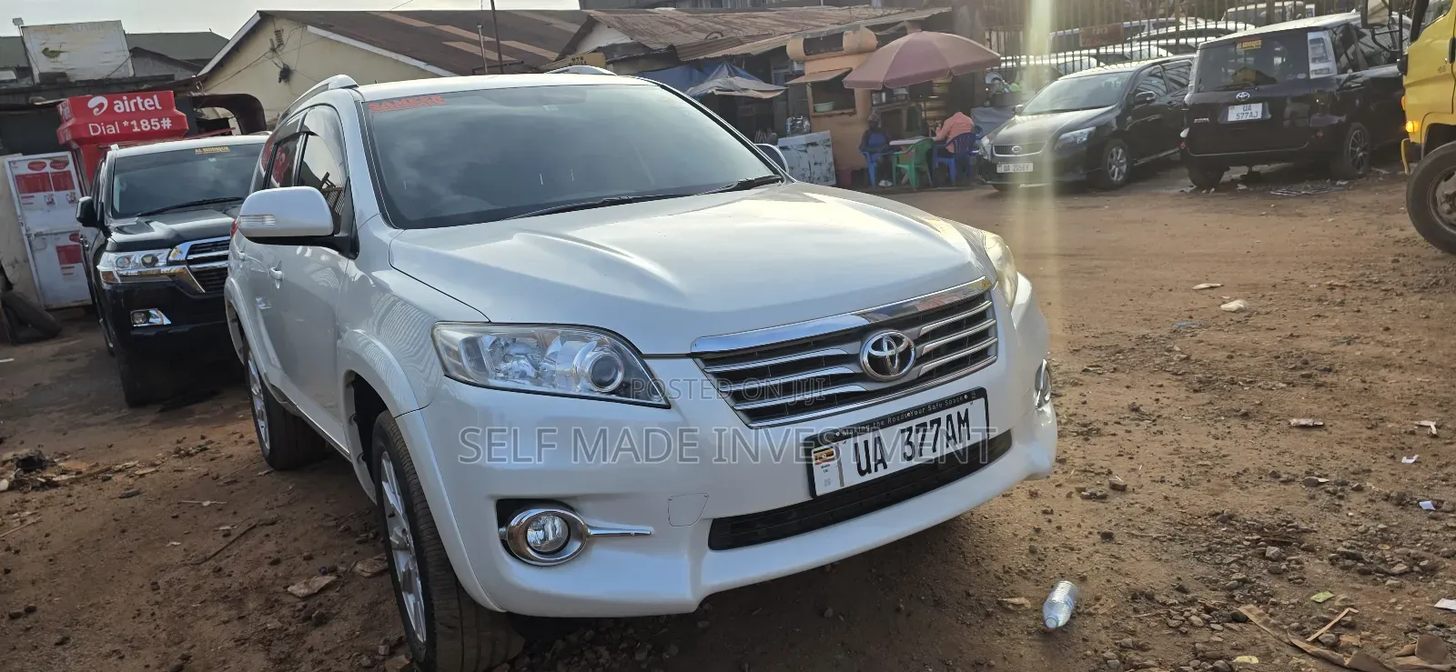 Toyota Vanguard 2011 White