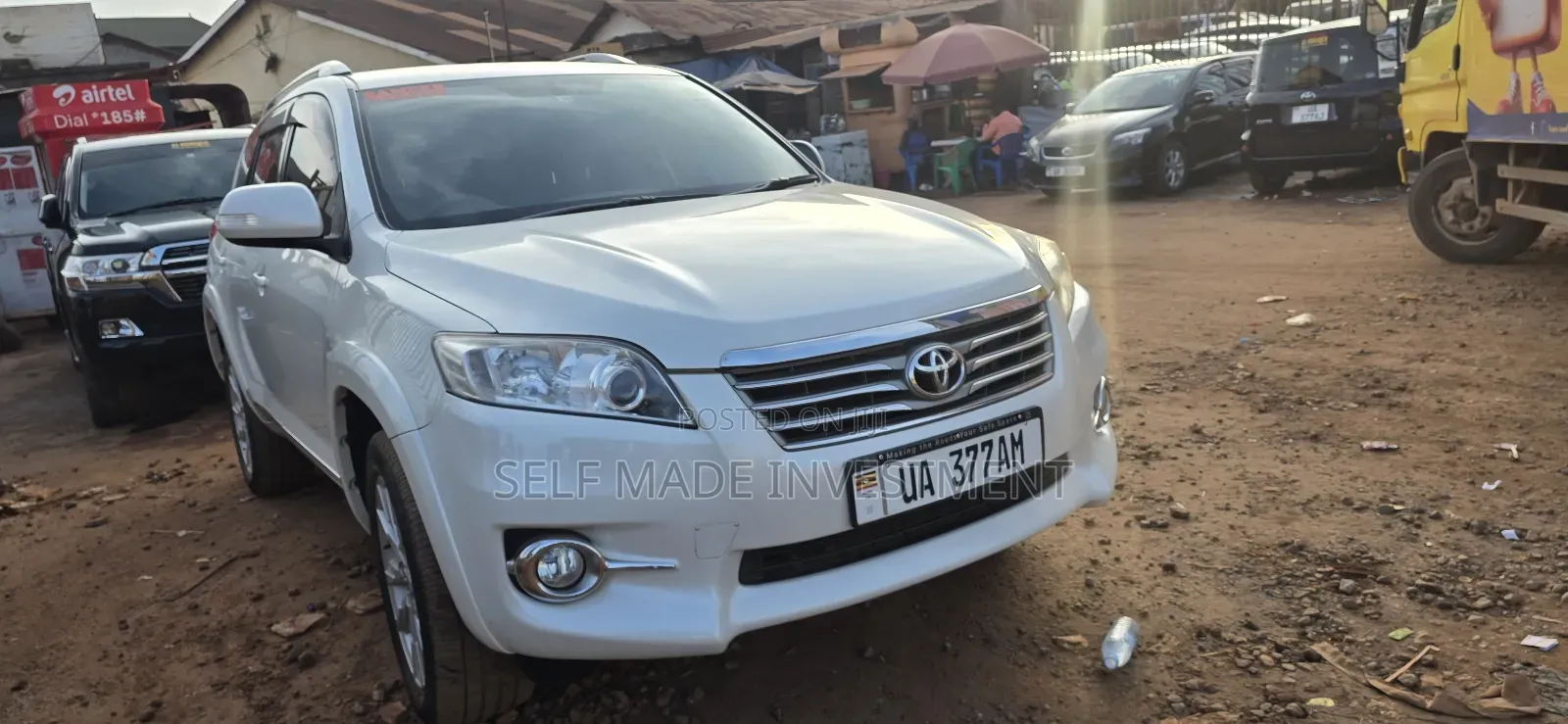 Toyota Vanguard 2011 White