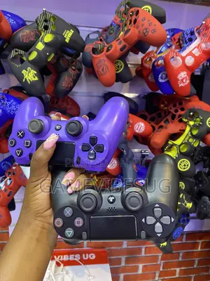 Dualshock 4 Purple and Black
