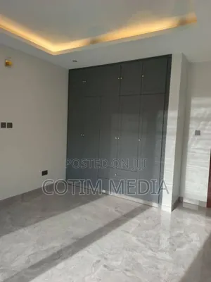 Furnished 2bdrm Apartment in Makindye for sale