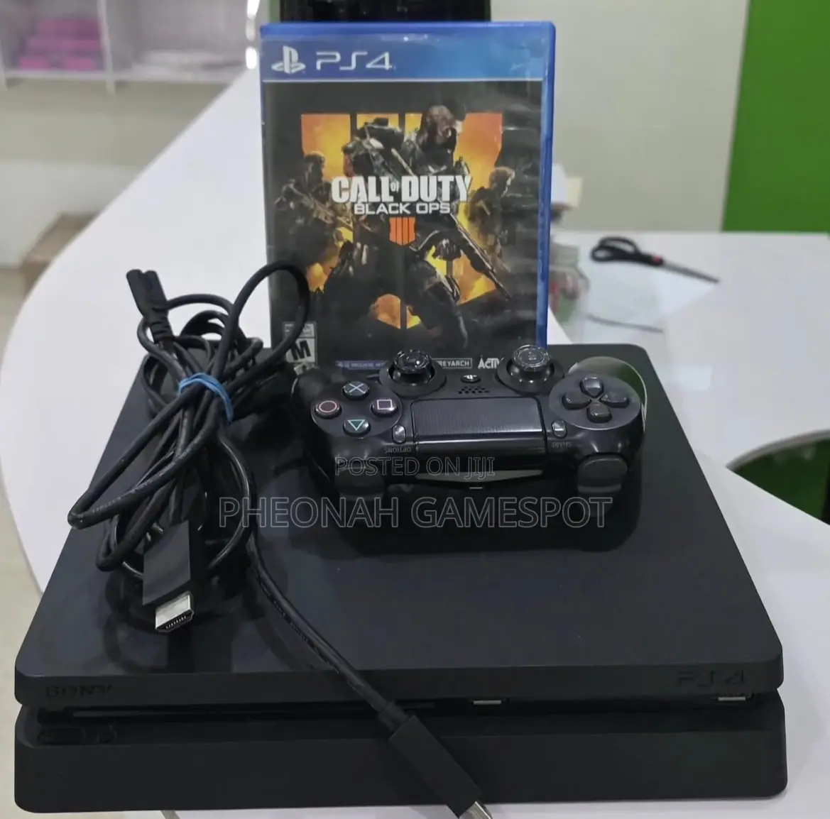 Ps4 Gaming Pack — 2 Controllers + 13 Fun Games!